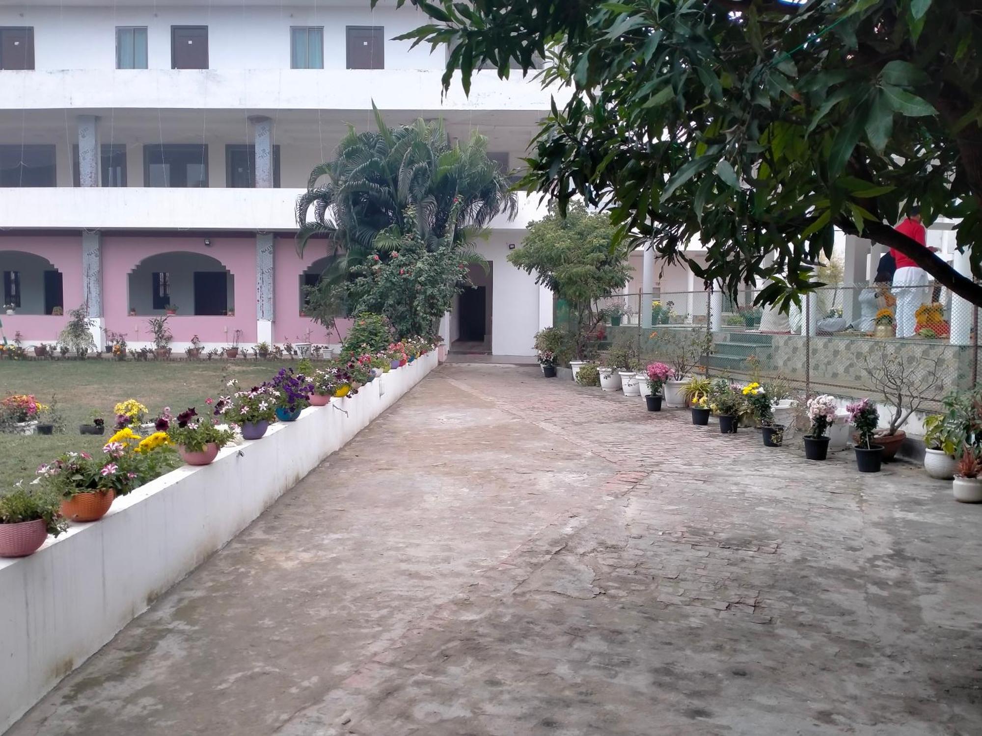 Vedic Villa Varanasi Luaran gambar