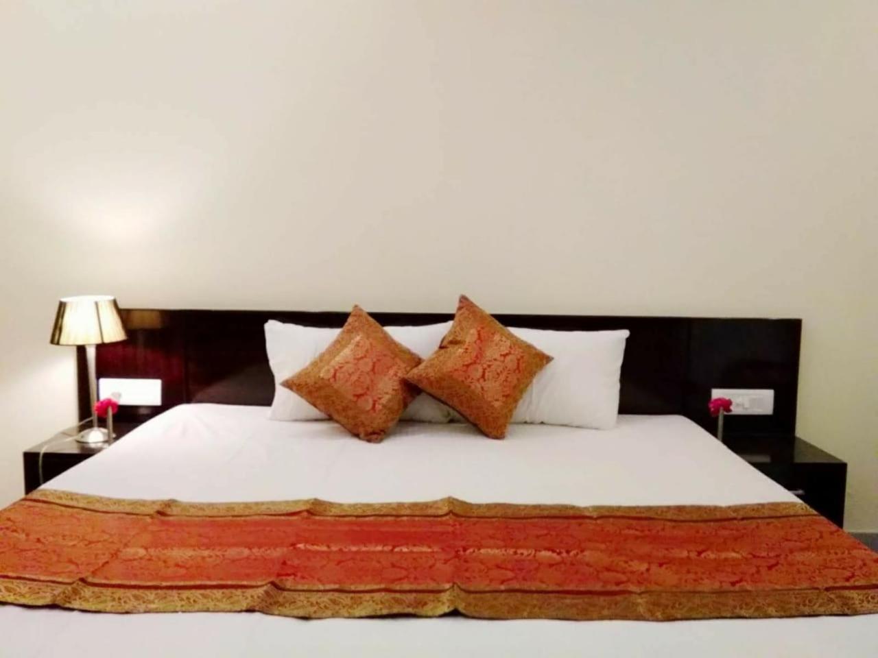Vedic Villa Varanasi Luaran gambar